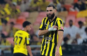 哈兰德：1-1的时候詹卢卡-曼奇尼摸我屁股，这激怒了我